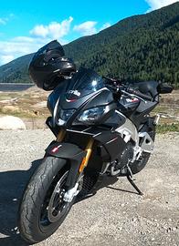 Aprilia Tuono V4rr 