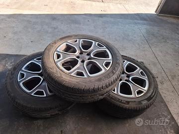 3 Cerchi in lega e gomme per Jeep Renegade da R18