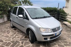 FIAT IDEA 1.3 Mjt 16v 95 Cv e 70 Kw DIESEL.