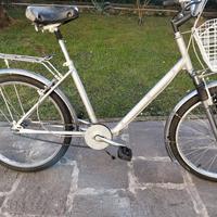 Bici  da città ruote,24 p
