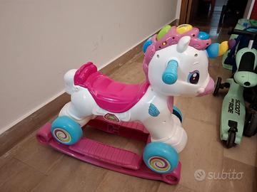 cavallo dondolo baby clementoni unicorno