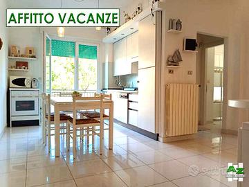 1-15 AGOSTO. Due camere da letto.Terrazzo e p.auto