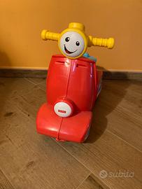 Fisher Price lo scooter del cagnolino cavalcabile