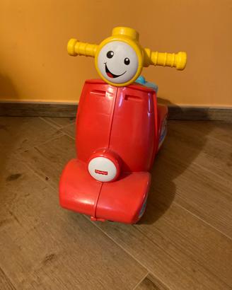 Fisher Price lo scooter del cagnolino cavalcabile