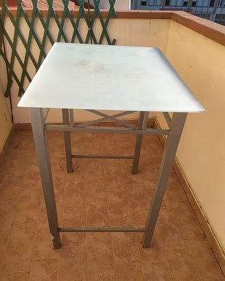 Tavolo piano in vetro