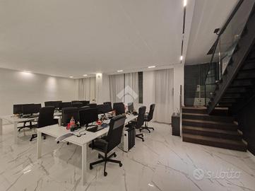 NEGOZIO A CINISELLO BALSAMO