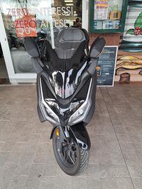Honda Forza 350 2025 De Luxe Permute garanzia fina