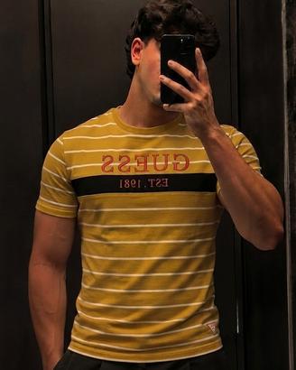 T-shirt Guess S