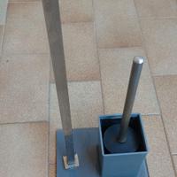 Piantana porta rotolo e scopino