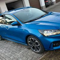 Ford focus ST-line 1.0 125cv 2020