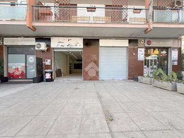 NEGOZIO A PALERMO