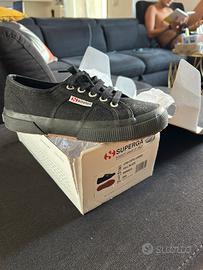 Scarpe Superga