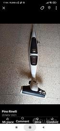 Scopa aspirapolvere colombina De longhi.