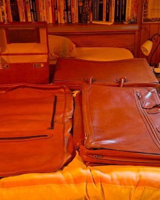 set valigie in pelle 