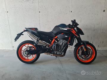 2023 ktm duke 890R 