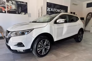 Nissan Qashqai N-Connecta / 1.5 dCi 115 CV / Diese