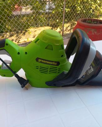 Tagliasiepe elettrico Greenworks 500w lama 56mm