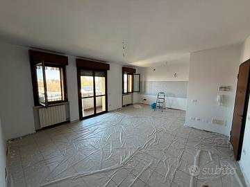 Bilocale non arredato