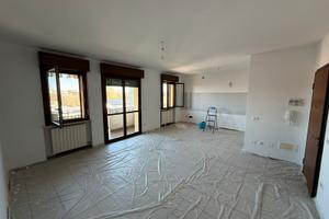 Bilocale non arredato