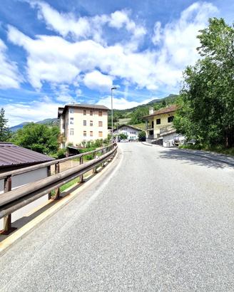 CHAMBAVE Piazza Roncas