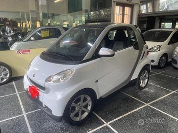 Smart ForTwo 1000 52 kW coupé passion