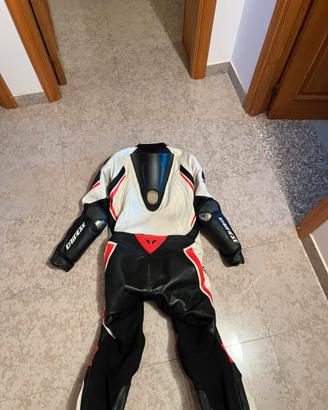 Tuta dainese 54