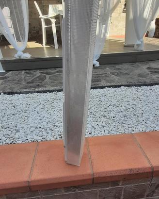 neon da pareteo soffitto  completo di neon