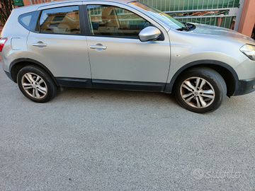 Nissan Qashqai mod.Acenta 1.5 Dci 110 CV anno 2013