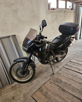 Aprilia Pegaso 650