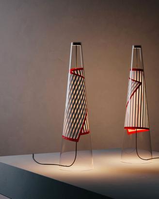 LAMPADA LODES CONO DI LUCE DA TAVOLO