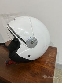 Casco jet