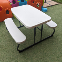 Tavolo Lifetime pieghevole con panche bimbo