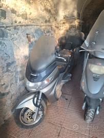 Gratis Suzuki Burgman 400