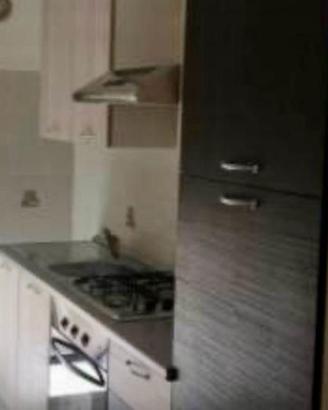 Cucina a parete 2,55 m panna e grigio antracite