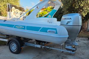 gommone stingher  carrello e motore 