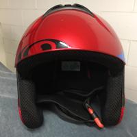 Casco da sci rosso e maschera