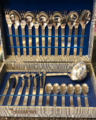 Set posate 25 pezzi nuove