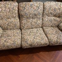 Divano e due poltrone