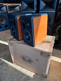 OPERA PRIMA 2015 diffusori da libreria