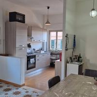 Labaro bilocale con posto auto