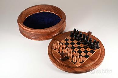 Scacchiera da viaggio in legno vintage