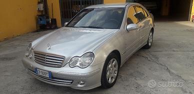 MERCEDES C270 CDI SERIE W203