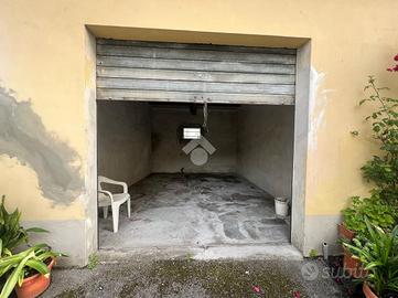 BOX A CAPANNORI