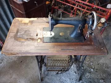 macchina da cucire antica 