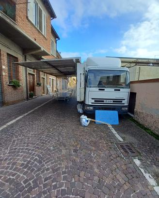 Iveco euro cargo 80 e 15 allestito uso negozio