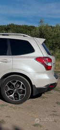 SUBARU FORESTER  ANNO 2014 FULL OPTIONAL TRAINO
