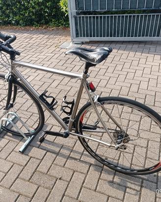 bici in titanio 