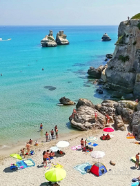 Torre dell'orso villetta piscina