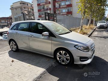Mercedes-benz B 180 d Automatic Sport