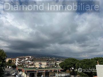 Casa singola con terrazza a Giarre